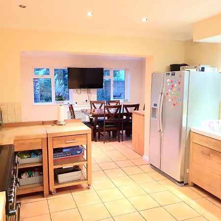Specious 3Bed Property With Parking & Large Garden Aveley Exterior foto